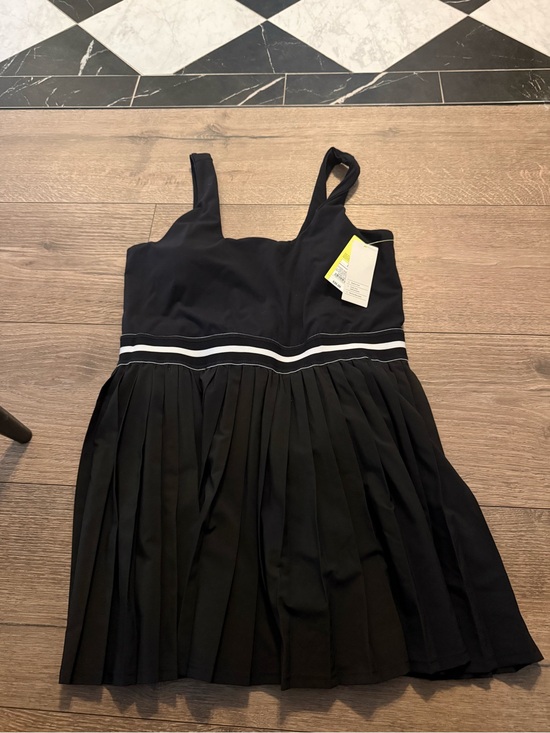 all in motion Dresses & Skirts - all in motion Black Pleated Mini Dress with White Stripe